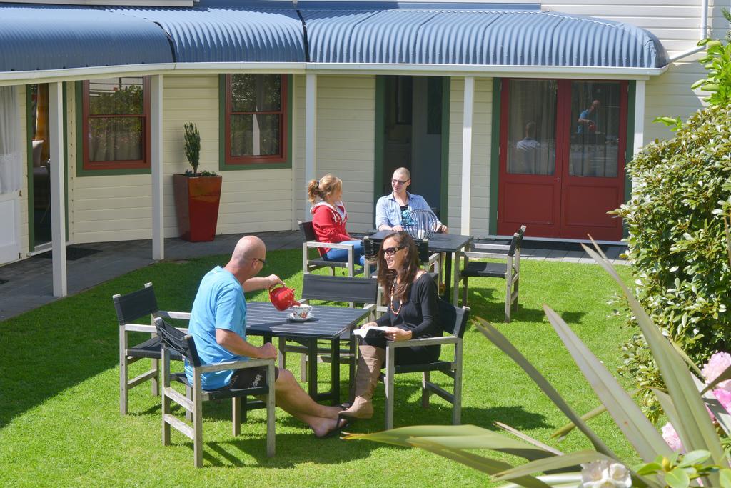 Ducks & Drakes Boutique Motel & Backpackers New Plymouth Luaran gambar